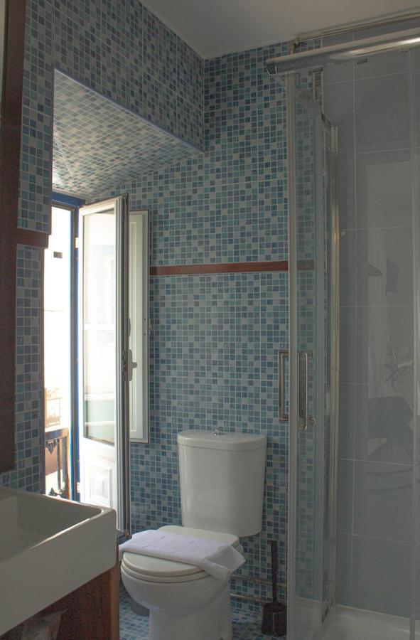 Vinnus Guesthouse Ericeira Exterior photo