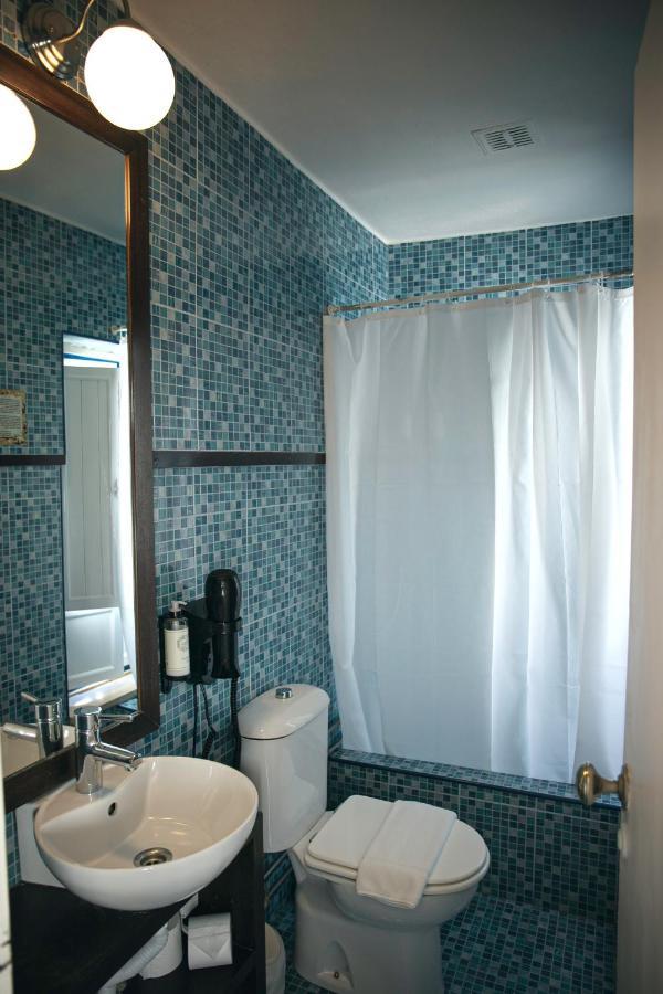 Vinnus Guesthouse Ericeira Exterior photo