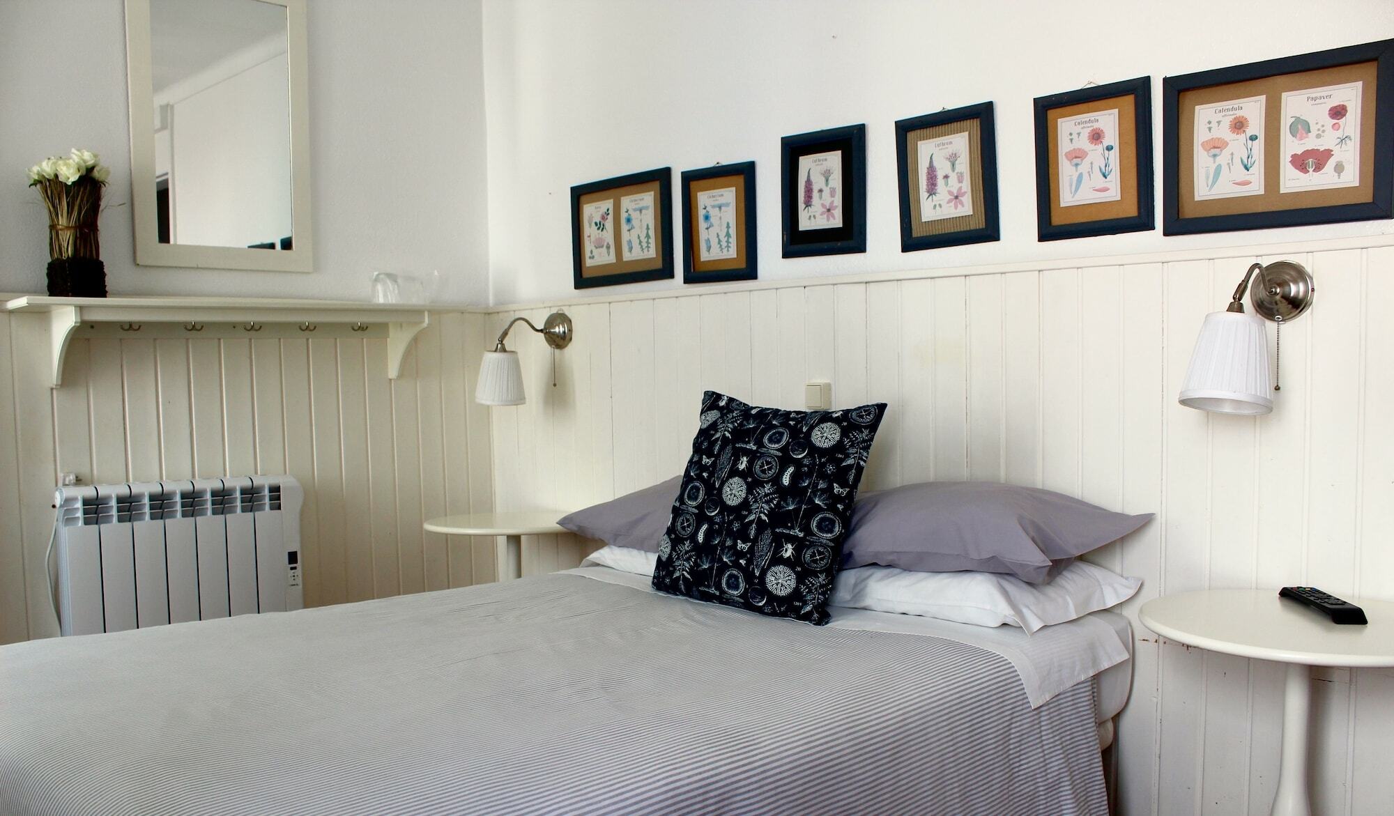 Vinnus Guesthouse Ericeira Exterior photo